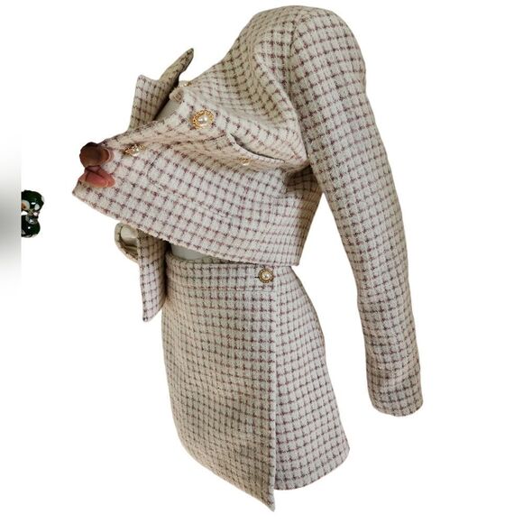 House of Harlow - Picture 12 of 17